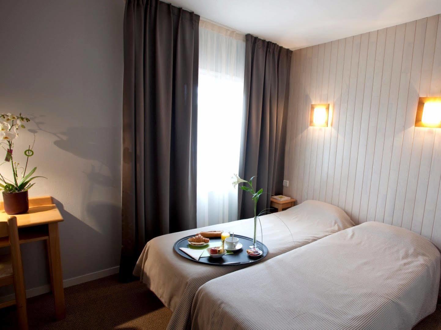 Logis Hotel Le Relais Biscarrosse Εξωτερικό φωτογραφία
